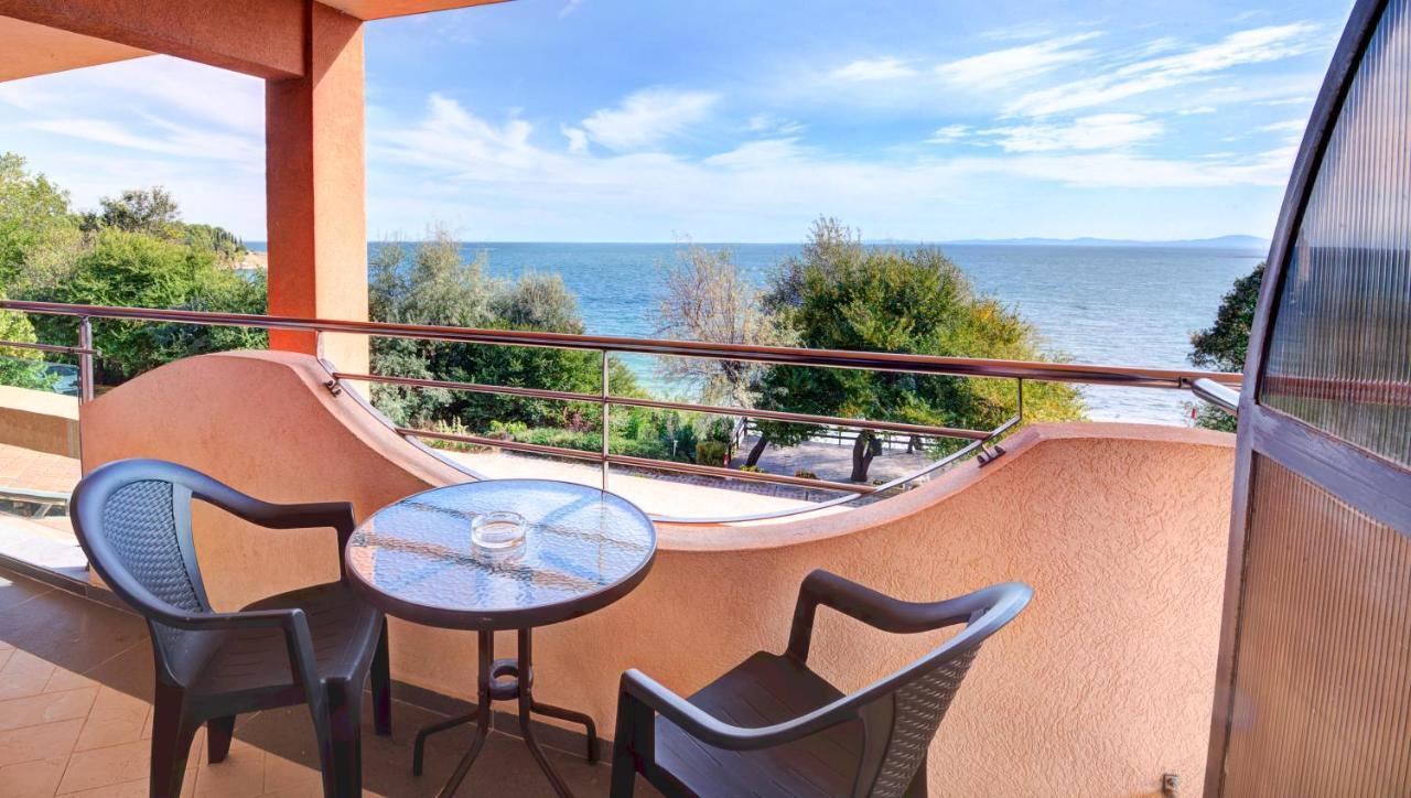 Hotel Capri Nesebar Luaran gambar